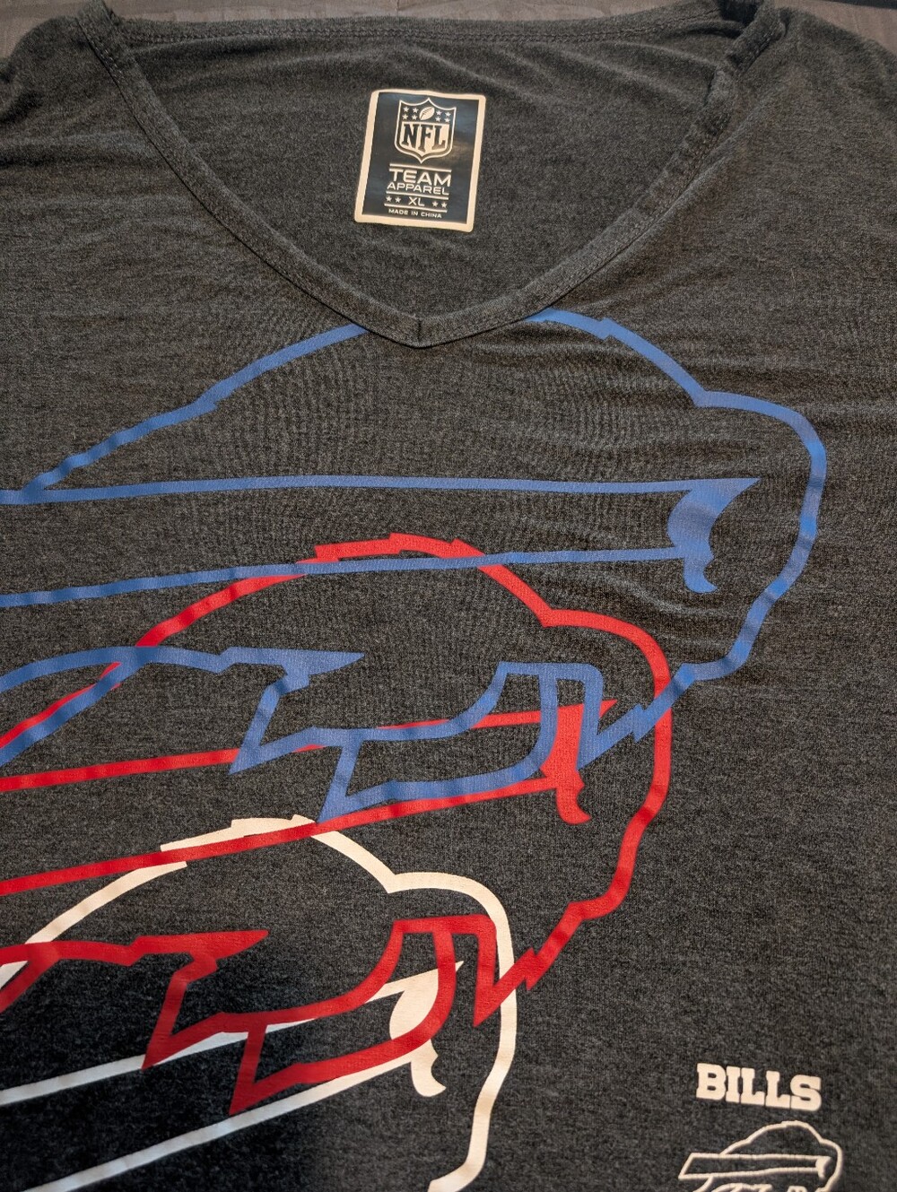 NFL Buffalo Bills Shifted Logo V-Neck Tee - Gray Heather